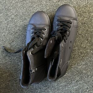 Blowfish High tops
